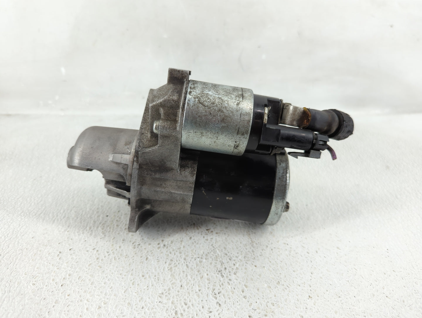 2010-2015 Chevrolet Camaro Car Starter Motor Solenoid OEM P/N:12644788 Fits Fits 2008 2009 2010 2011 2012 2013 2014 2015 OEM
