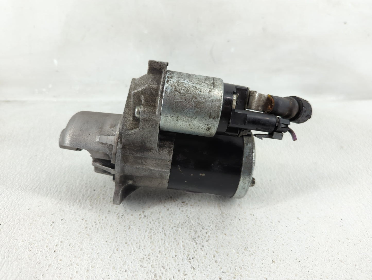 2010-2015 Chevrolet Camaro Car Starter Motor Solenoid OEM P/N:12644788 Fits Fits 2008 2009 2010 2011 2012 2013 2014 2015 OEM