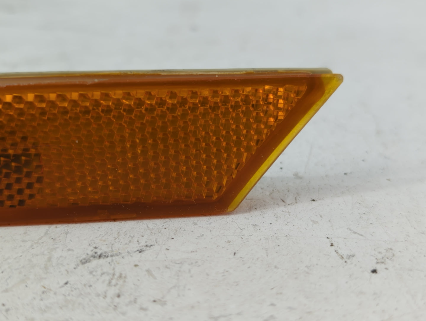 2010-2015 Chevrolet Camaro Passenger Right Oem Front Light Lamp - Oemusedautoparts1.com