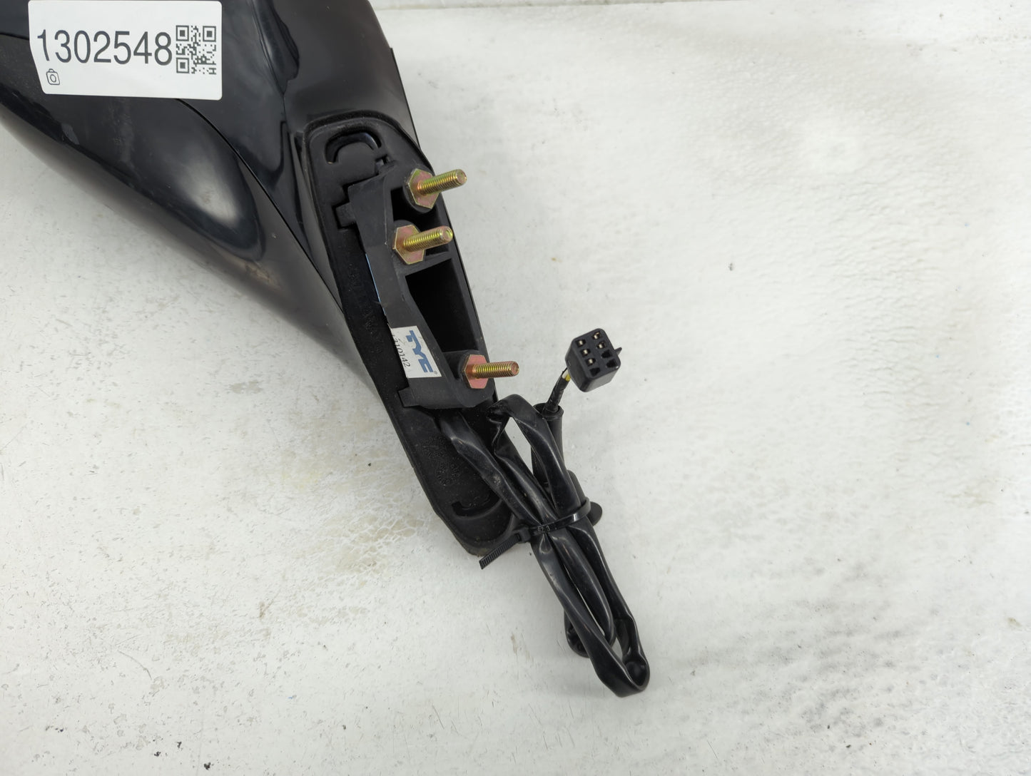 2010-2015 Chevrolet Camaro Driver Side View Mirror - Left Door Mirror OEM Used - Oemusedautoparts1.com