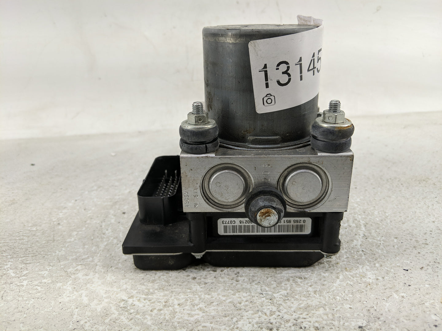 2012-2015 Chevrolet Camaro ABS Pump Control Module Replacement P/N:22807507 Fits Fits 2012 2013 2014 2015 OEM Used Auto Part