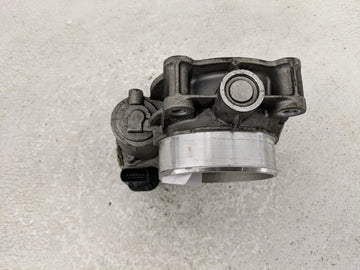 2013 Chevrolet Camaro Throttle Body P/N:12632172BA Fits OEM Used Auto Parts