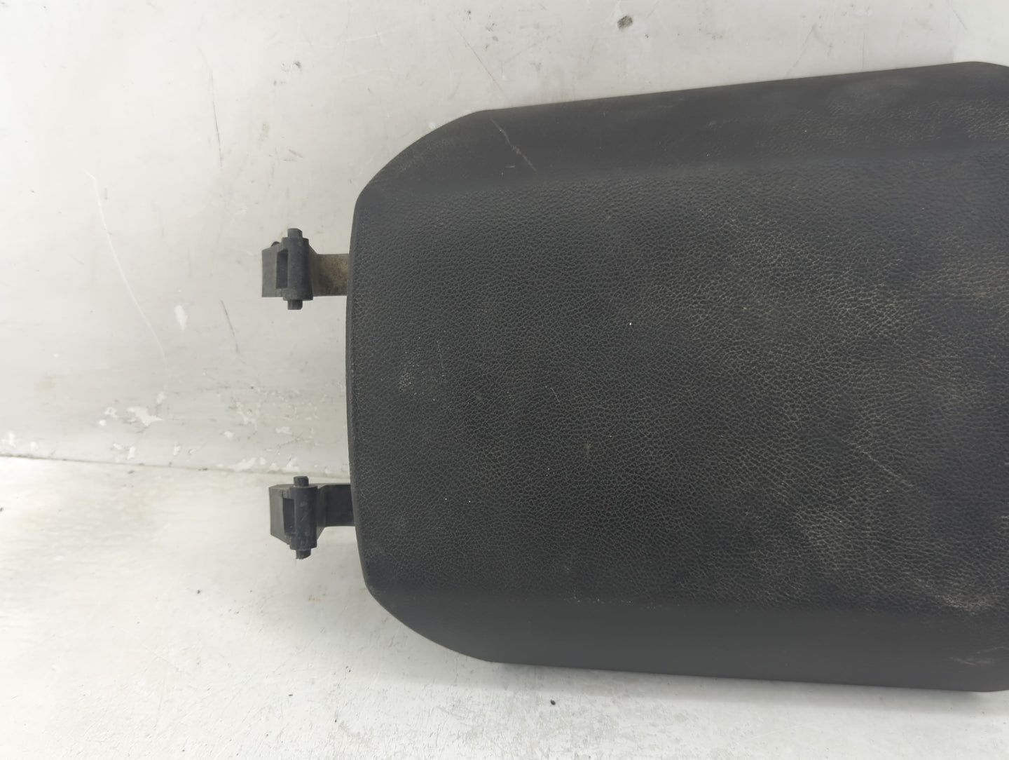 2013 Chevrolet Camaro Center Console Armrest Cover Lid Fits OEM Used Auto Parts - Oemusedautoparts1.com