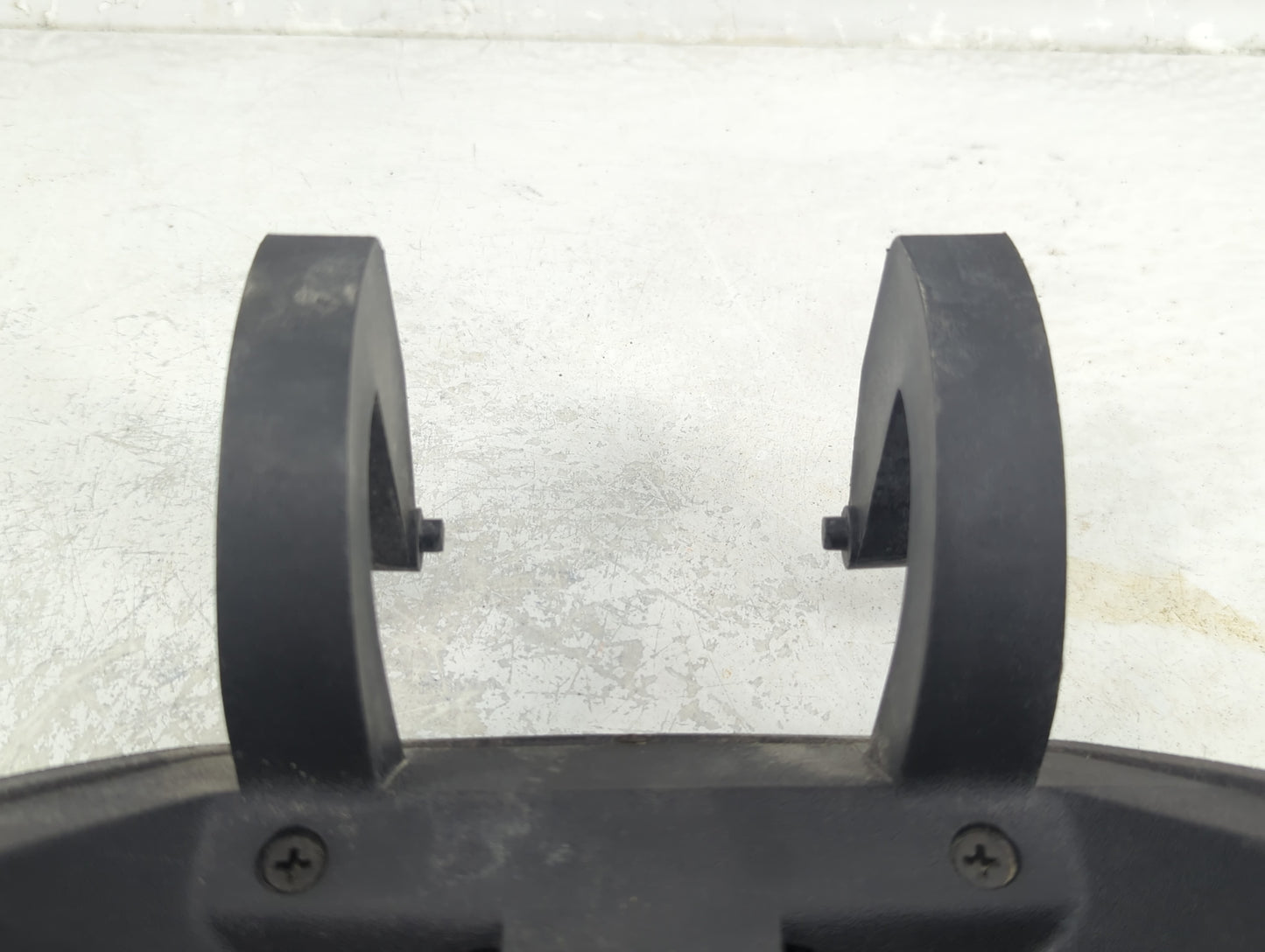 2013 Chevrolet Camaro Center Console Armrest Cover Lid Fits OEM Used Auto Parts - Oemusedautoparts1.com