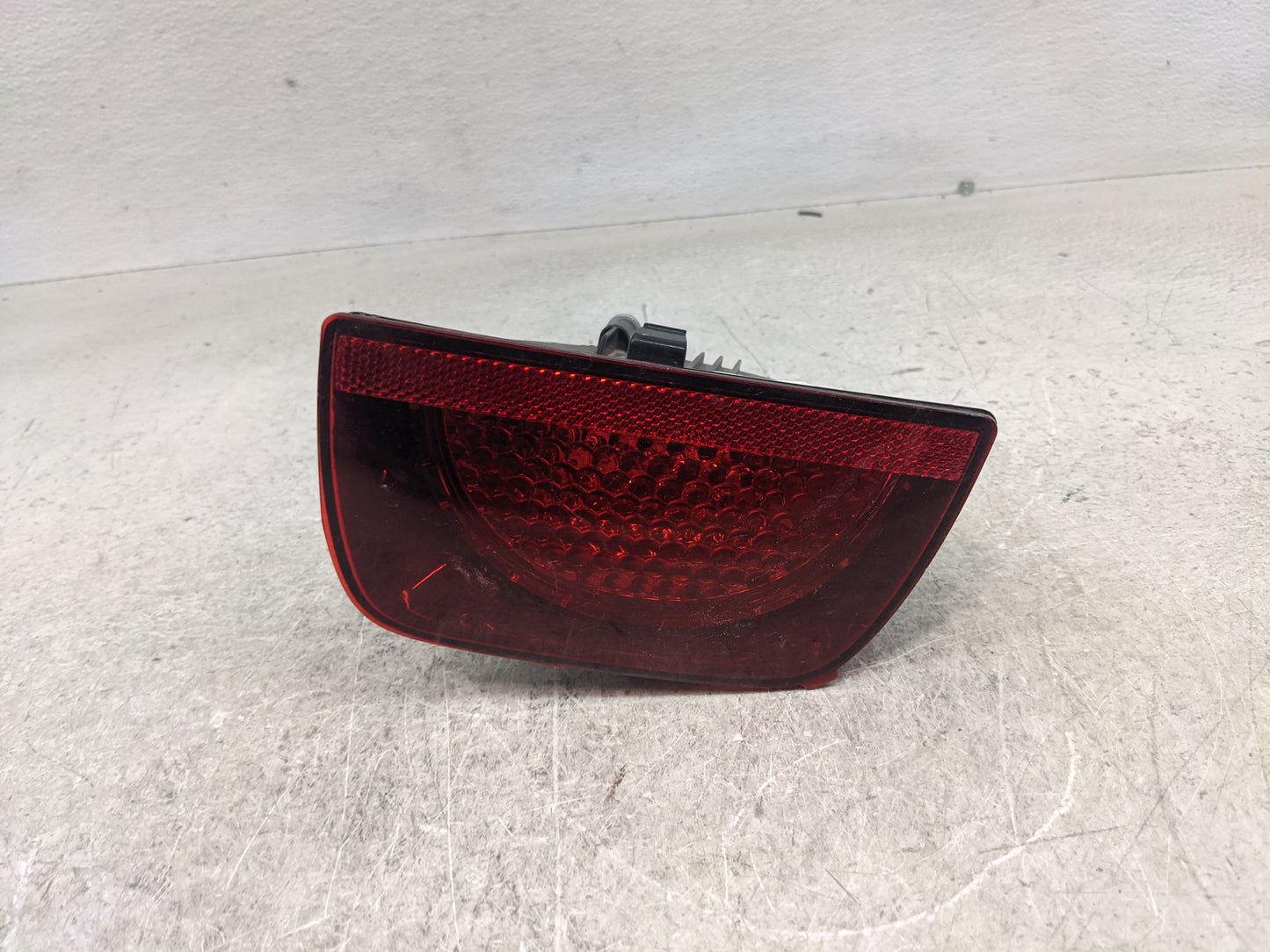 2010-2013 Chevrolet Camaro Tail Light Assembly Driver Left OEM Fits Fits 2010 2011 2012 2013 OEM Used Auto Parts - Oemusedau