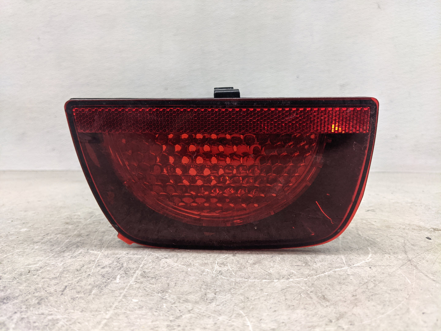2010-2013 Chevrolet Camaro Tail Light Assembly Driver Left OEM P/N:92244323 Fits Fits 2010 2011 2012 2013 OEM Used Auto Part