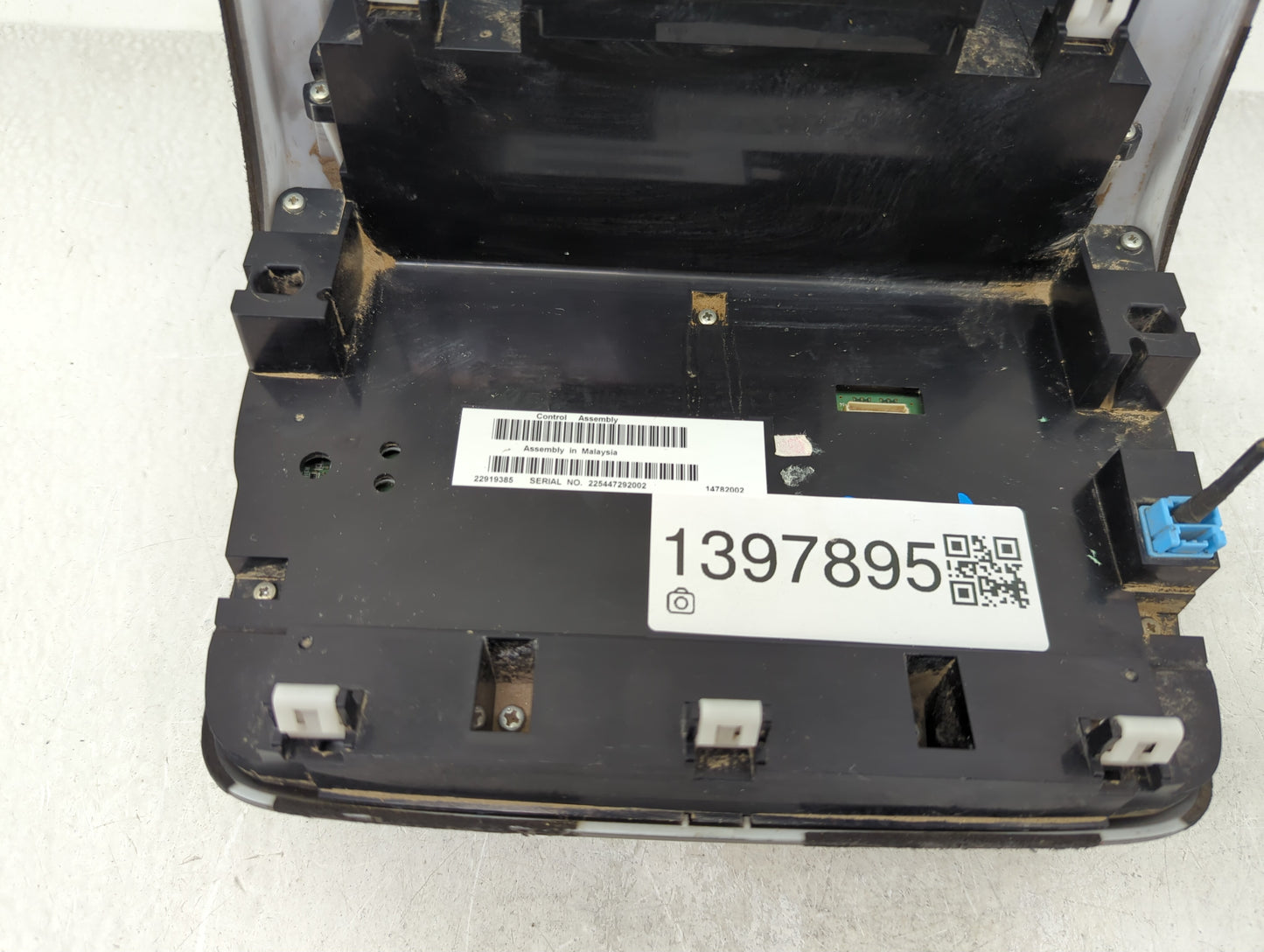 2013-2015 Chevrolet Camaro Radio AM FM Cd Player Receiver Replacement P/N:22919383 225447292002, 14T87002 Fits Fits 2013 201