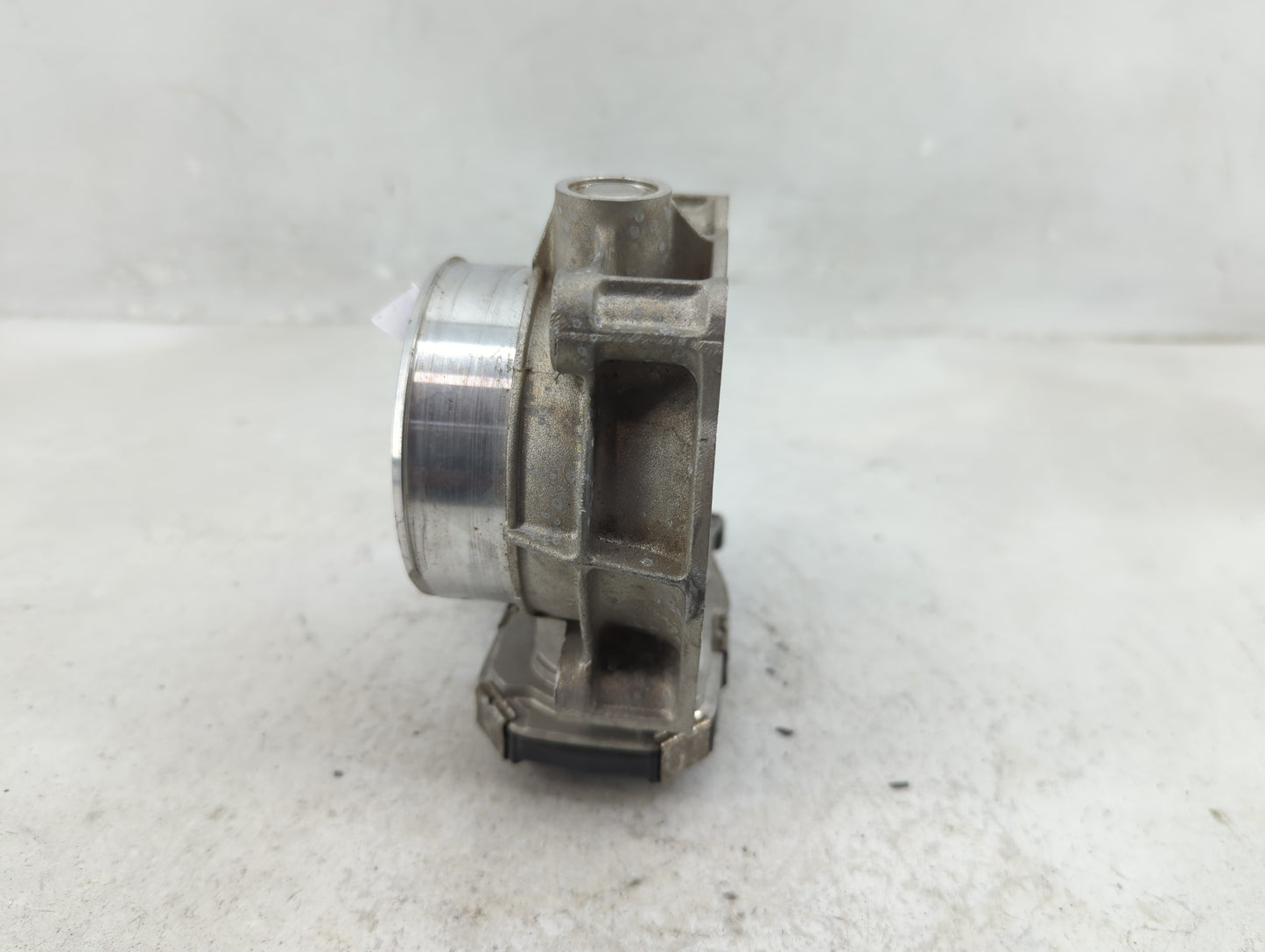 2012-2015 Chevrolet Camaro Throttle Body P/N:12632172BA Fits Fits 2012 2013 2014 2015 2016 2017 2018 2019 2020 2021 2022 OEM