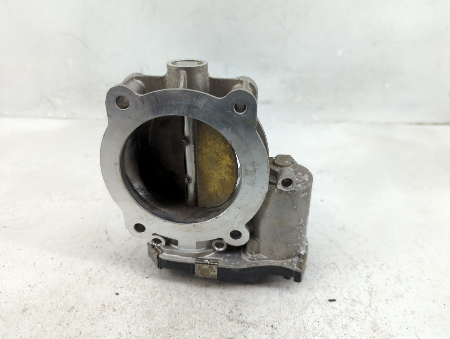 2012-2015 Chevrolet Camaro Throttle Body P/N:12632172BA Fits Fits 2012 2013 2014 2015 2016 2017 2018 2019 2020 2021 2022 OEM