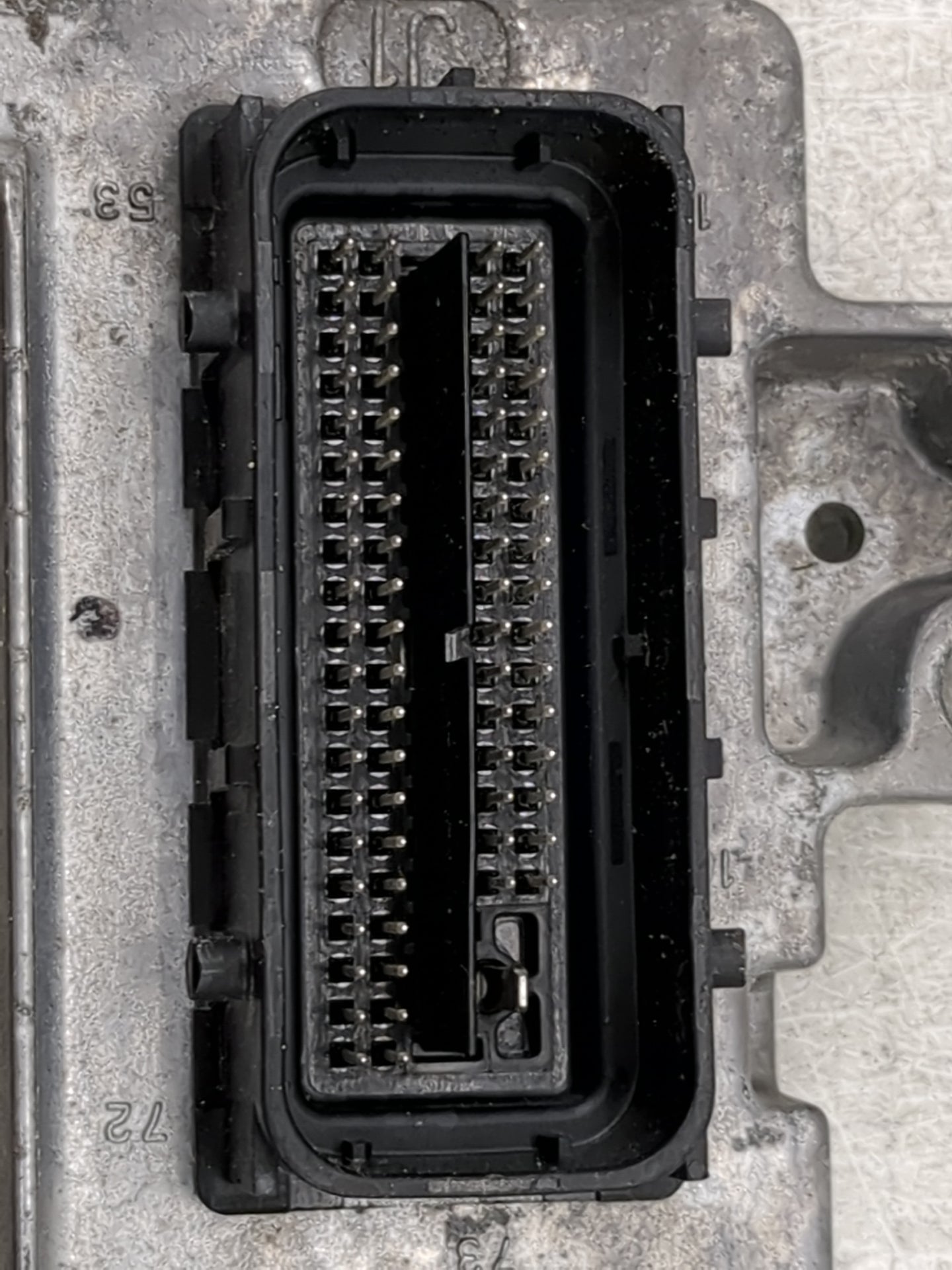 2010-2015 Chevrolet Camaro PCM Engine Control Computer ECU ECM PCU OEM P/N:12653784 12633238 Fits OEM Used Auto Parts - Oemu