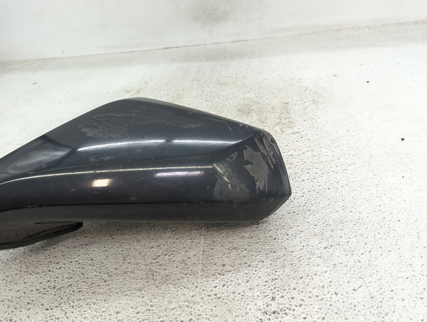 2010-2015 Chevrolet Camaro Driver Side View Mirror - Left Door Mirror OEM Used - Oemusedautoparts1.com