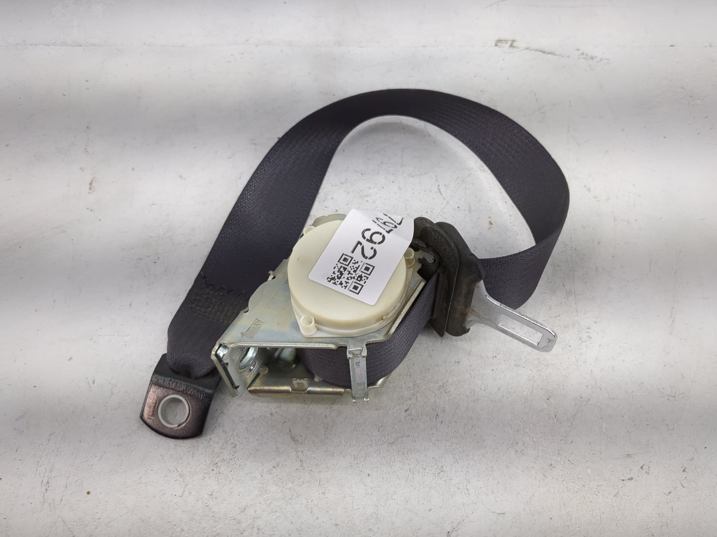 2011-2015 Chevrolet Camaro Driver Left Seat Belt Front Retractor Black - Oemusedautoparts1.com