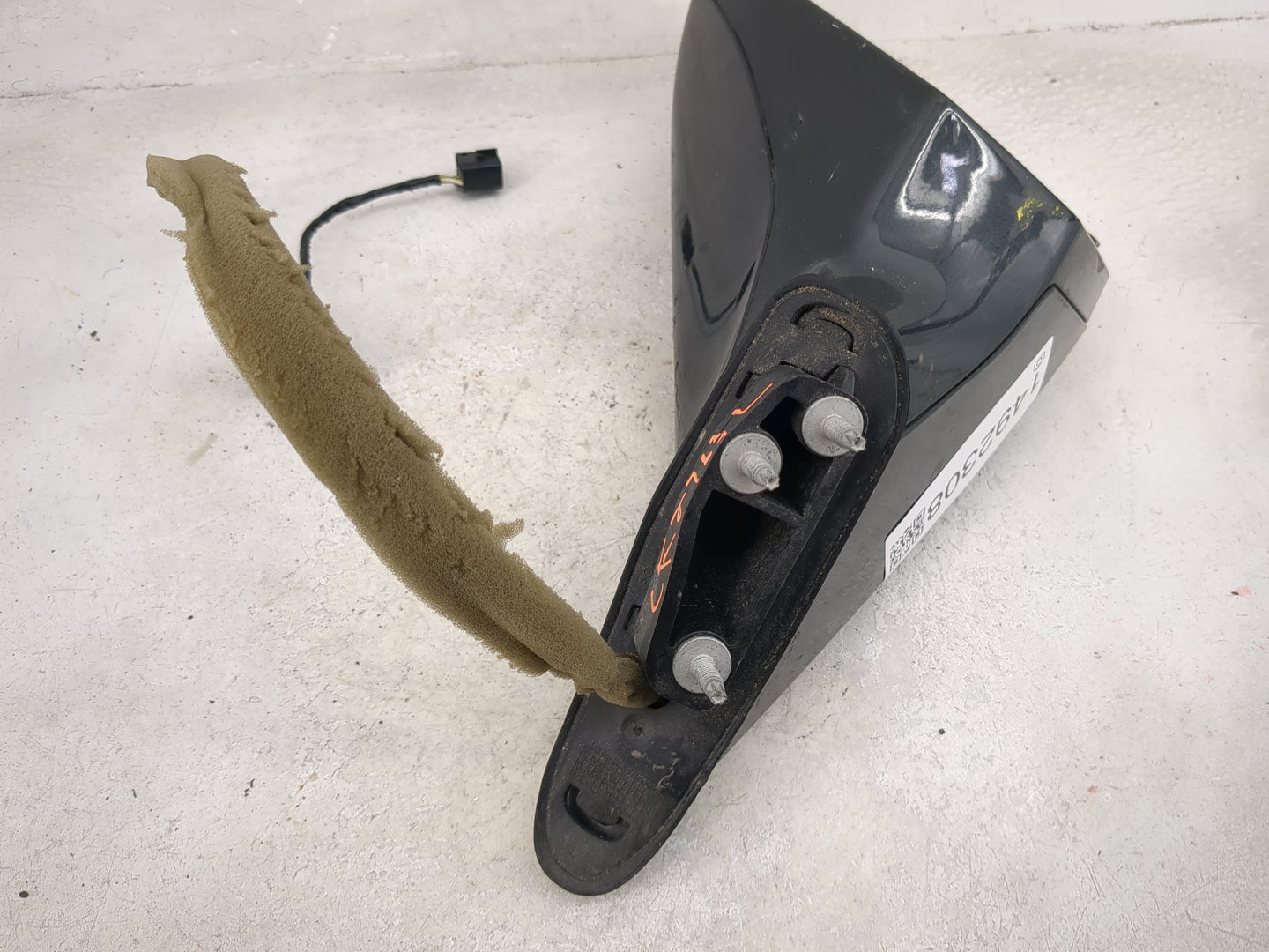 2010-2015 Chevrolet Camaro Driver Side View Mirror - Left Door Mirror OEM Used - Oemusedautoparts1.com