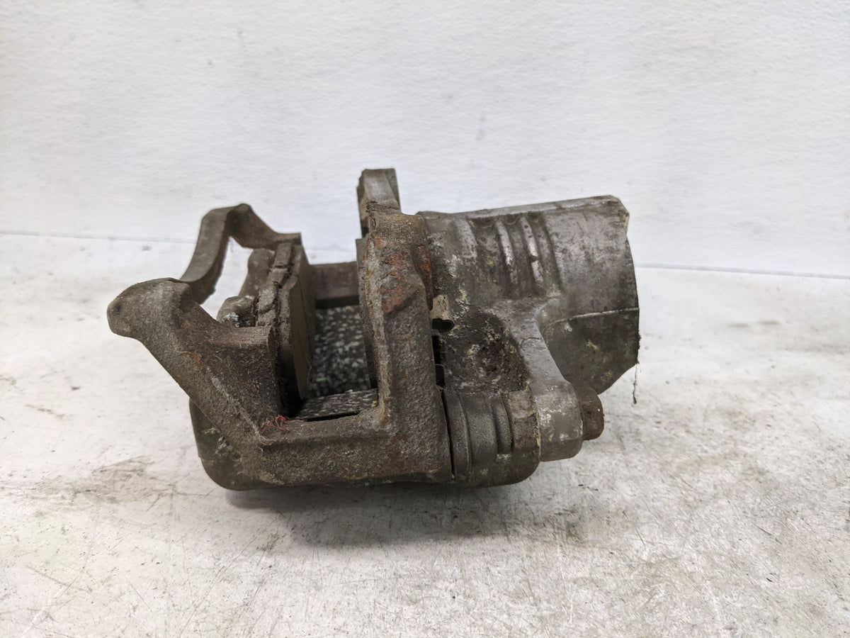 2010-2015 Chevrolet Camaro Rear Passenger Right Brake Caliper 1510495 - Oemusedautoparts1.com