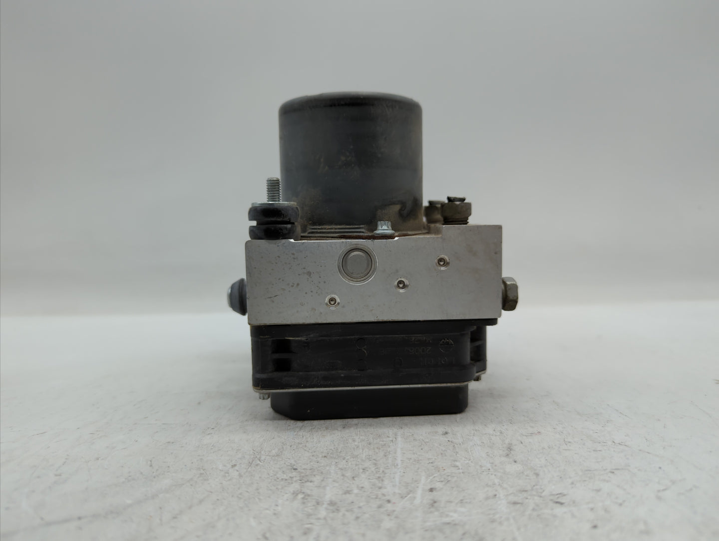 2012-2015 Chevrolet Camaro ABS Pump Control Module Replacement P/N:22914250 22873642, 22807507 Fits Fits 2012 2013 2014 2015