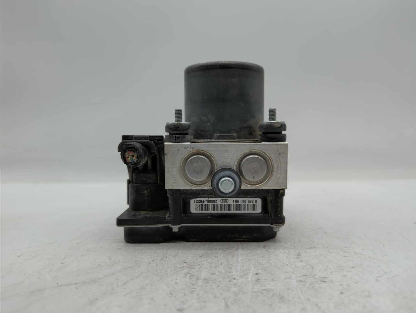 2012-2015 Chevrolet Camaro ABS Pump Control Module Replacement P/N:22914250 22873642, 22807507 Fits Fits 2012 2013 2014 2015