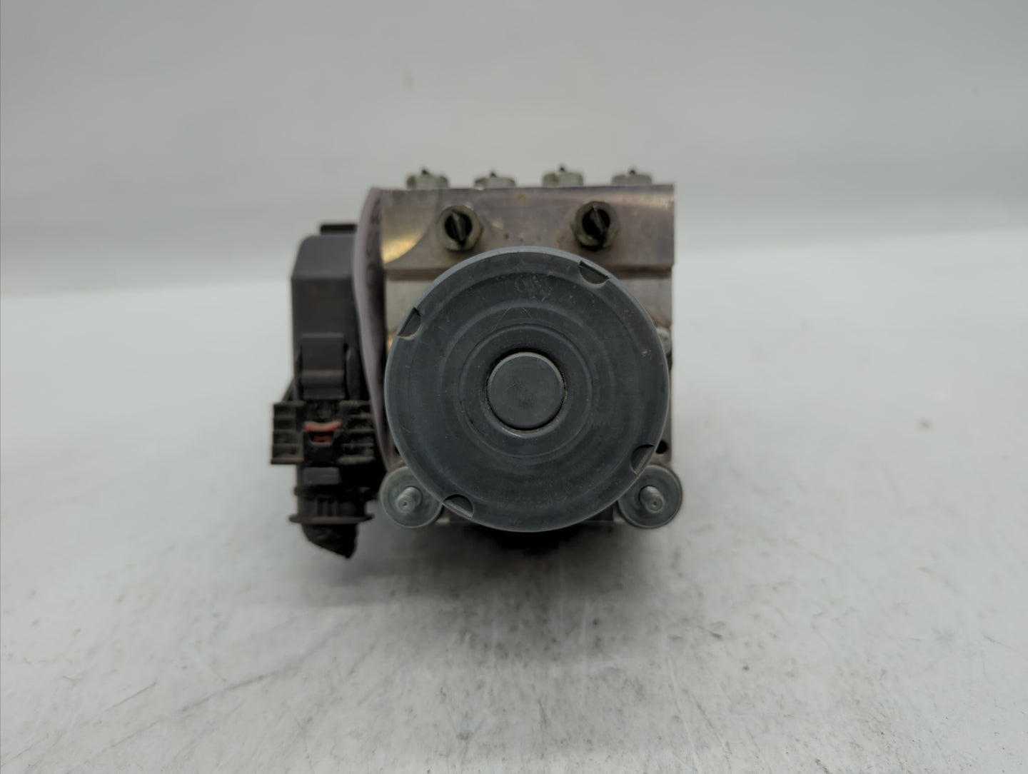 2012-2015 Chevrolet Camaro ABS Pump Control Module Replacement P/N:22914250 22873642, 22807507 Fits Fits 2012 2013 2014 2015