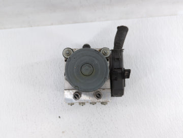 2012-2015 Chevrolet Camaro ABS Pump Control Module Replacement P/N:22914250 22873642, 22807507 Fits Fits 2012 2013 2014 2015 OEM Used Auto Parts