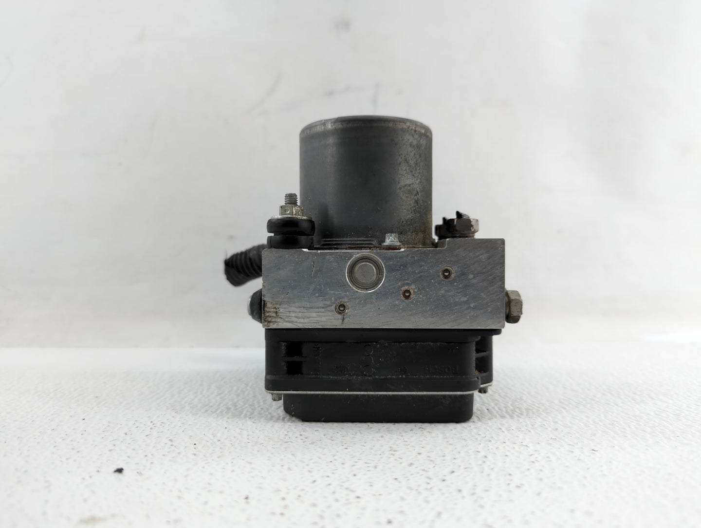 2012-2015 Chevrolet Camaro ABS Pump Control Module Replacement P/N:22914250 22873642, 22807507 Fits Fits 2012 2013 2014 2015