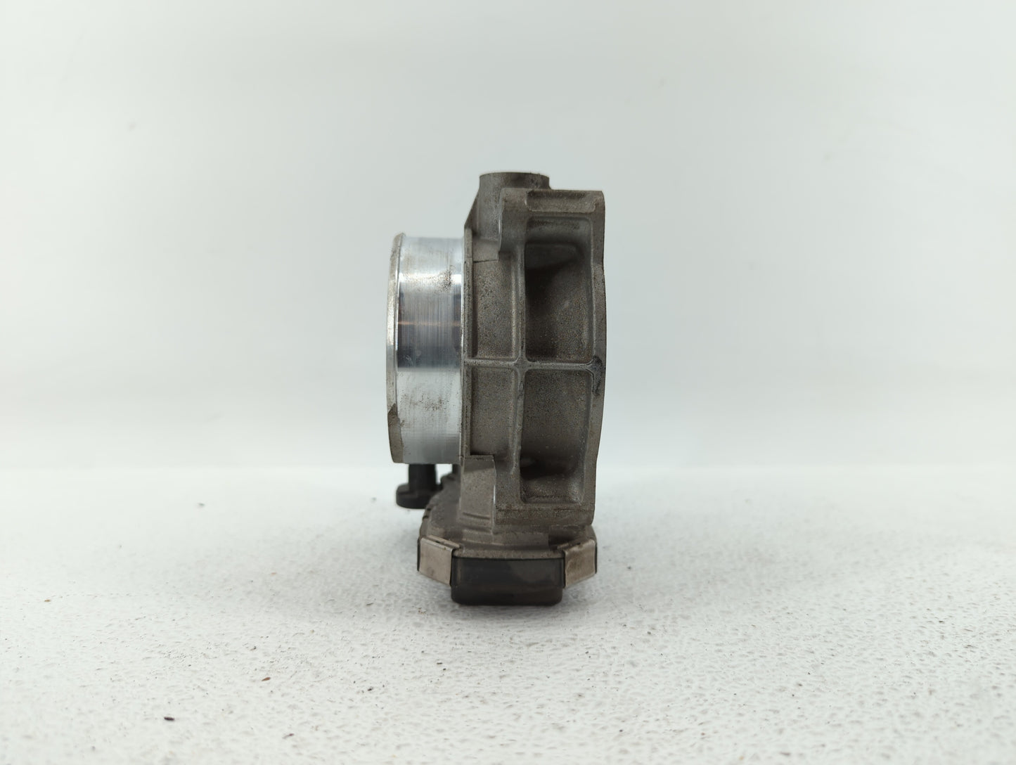 2012-2015 Chevrolet Camaro Throttle Body P/N:12632172BA 12670981AA Fits Fits 2012 2013 2014 2015 2016 2017 2018 2019 OEM Use