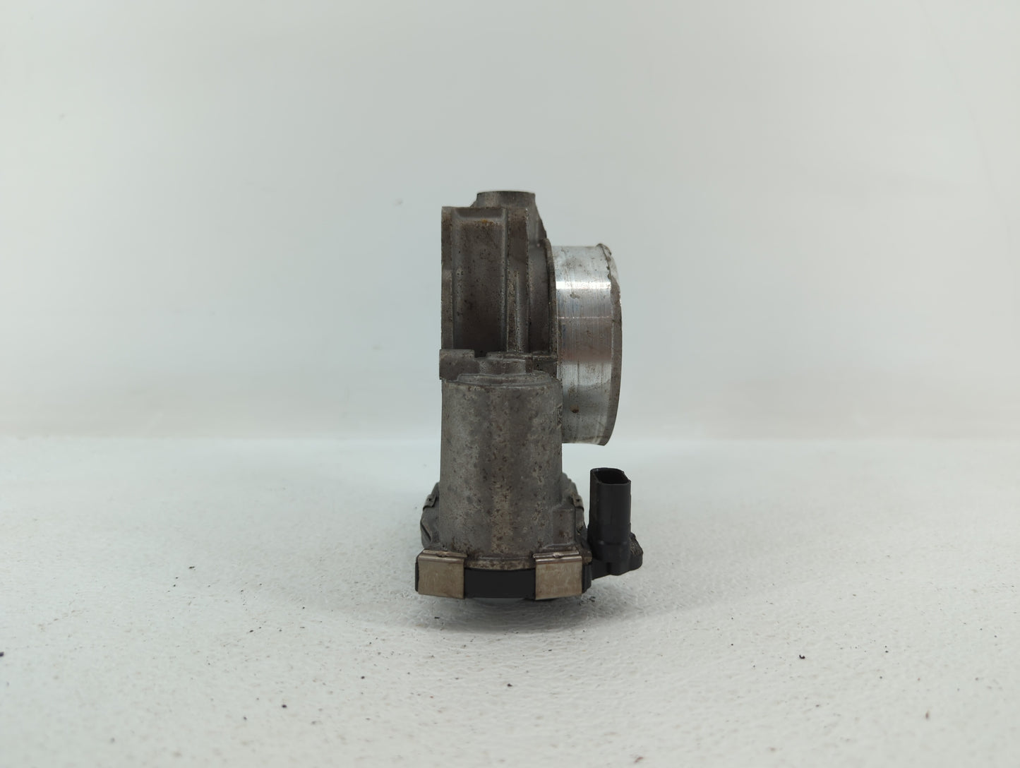 2012-2015 Chevrolet Camaro Throttle Body P/N:12670981AA 12632172BA Fits Fits 2012 2013 2014 2015 2016 2017 2018 2019 OEM Use