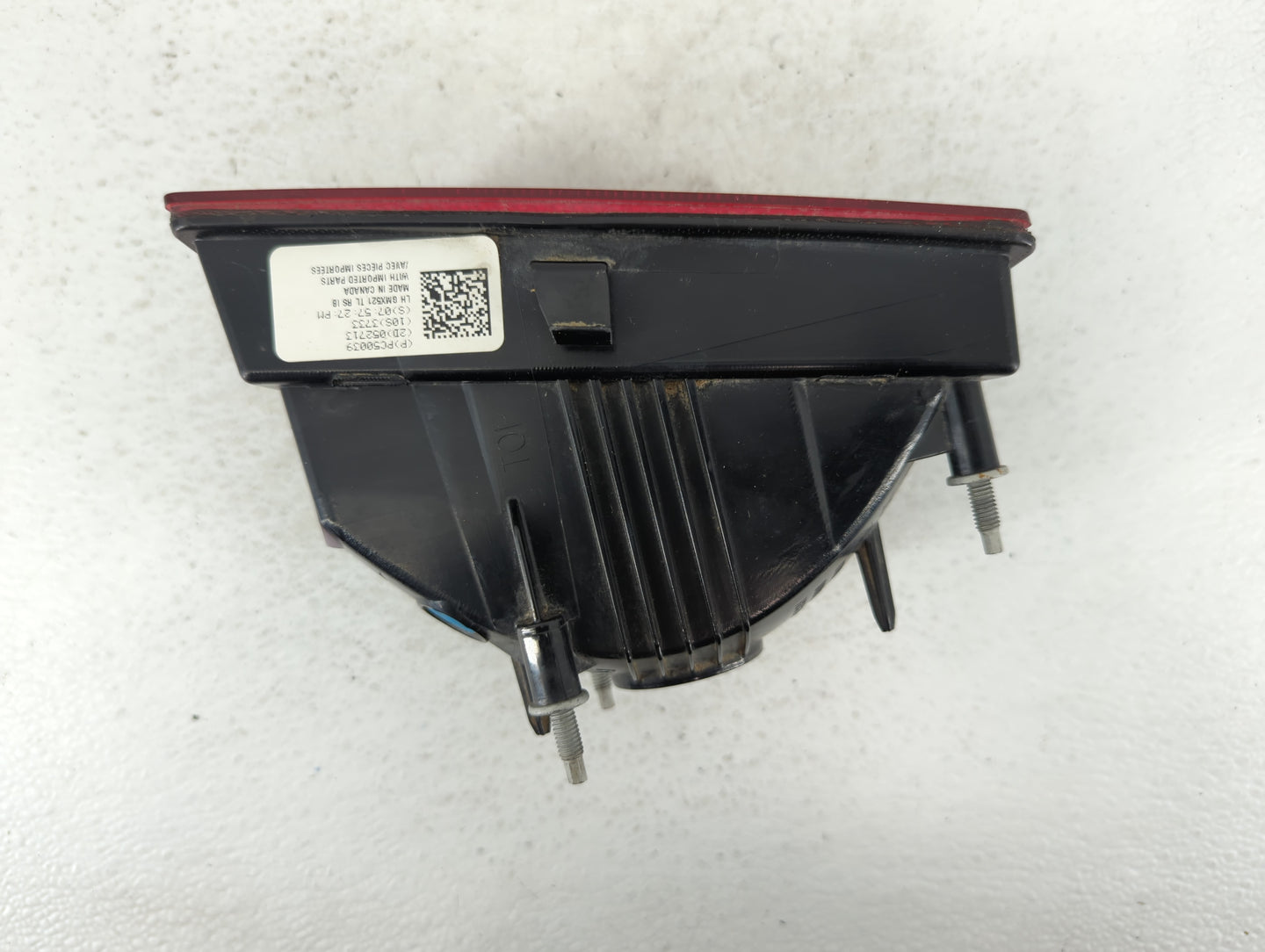 2010-2013 Chevrolet Camaro Tail Light Assembly Driver Left OEM P/N:PC50039 Fits Fits 2010 2011 2012 2013 OEM Used Auto Parts