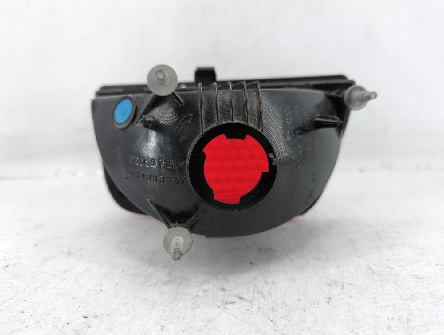 2010-2013 Chevrolet Camaro Tail Light Assembly Driver Left OEM P/N:PC50039 Fits Fits 2010 2011 2012 2013 OEM Used Auto Parts