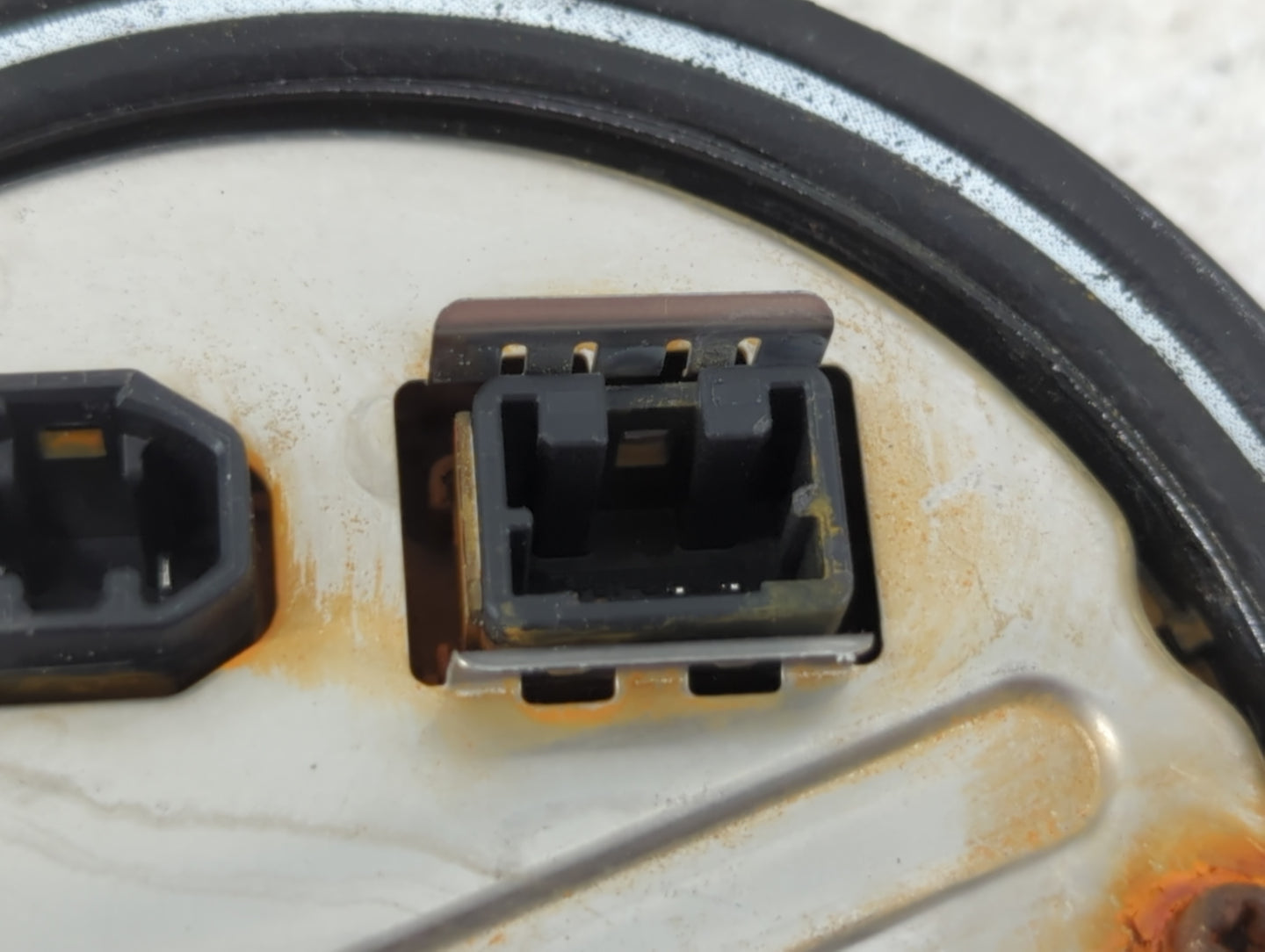 2011-2015 Chevrolet Camaro Headlight Ballast Head Light - Oemusedautoparts1.com