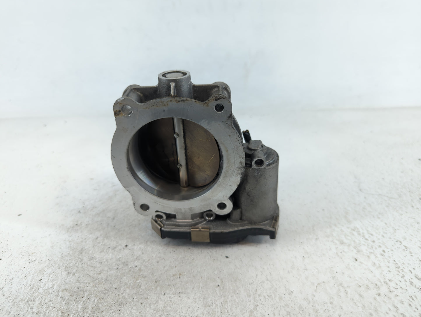 2012-2015 Chevrolet Camaro Throttle Body P/N:12632172BA Fits Fits 2012 2013 2014 2015 2016 2017 2018 2019 2020 2021 2022 OEM
