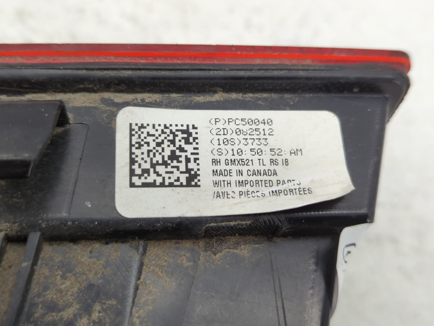 2010-2013 Chevrolet Camaro Tail Light Assembly Passenger Right OEM P/N:PC50040 Fits Fits 2010 2011 2012 2013 OEM Used Auto P