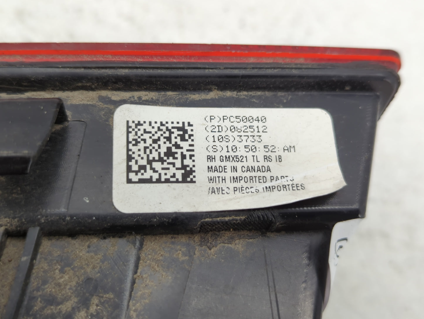 2010-2013 Chevrolet Camaro Tail Light Assembly Passenger Right OEM P/N:PC50040 Fits Fits 2010 2011 2012 2013 OEM Used Auto P