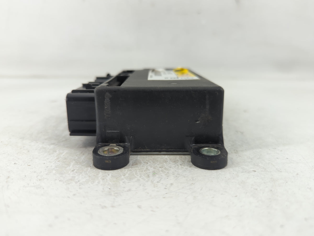 2013 Chevrolet Camaro PCM Engine Control Computer ECU ECM PCU OEM P/N:1358 9833 Fits Fits 2005 OEM Used Auto Parts - Oemused