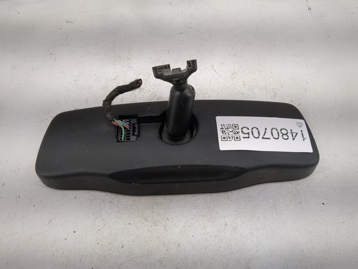 2013 Chevrolet Captiva Interior Rear View Mirror Replacement OEM P/N:E11 026137 GNTX-457 Fits OEM Used Auto Parts - Oemuseda