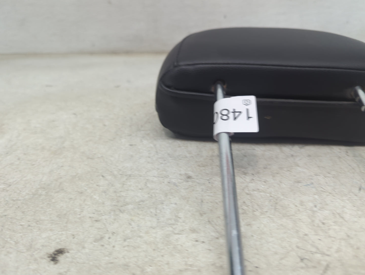 2013 Chevrolet Captiva Headrest Head Rest Front Driver Passenger Seat Fits OEM Used Auto Parts - Oemusedautoparts1.com