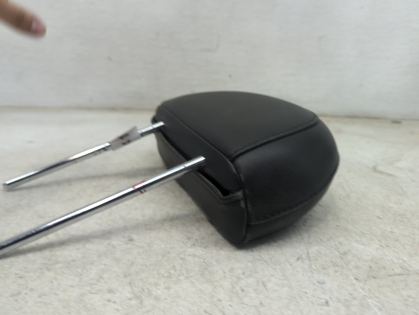 2013 Chevrolet Captiva Headrest Head Rest Front Driver Passenger Seat Fits OEM Used Auto Parts - Oemusedautoparts1.com