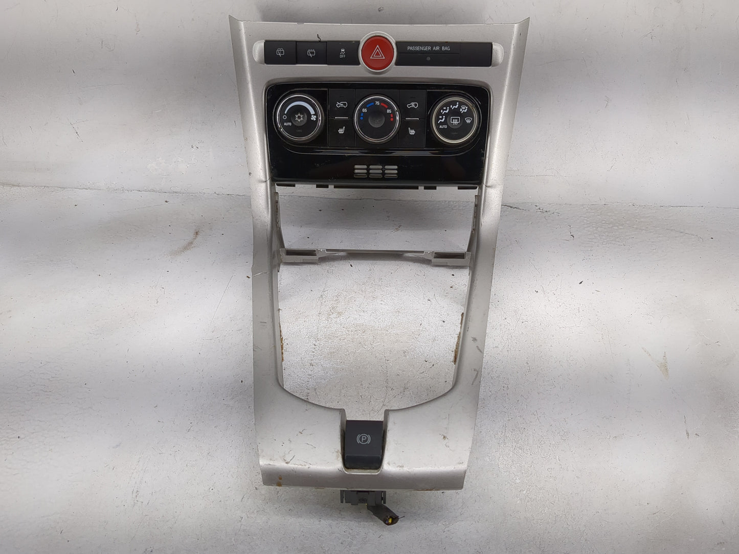 2013 Chevrolet Captiva Climate Control Module Temperature AC/Heater Replacement P/N:22740463 GMT311CCOFR Fits OEM Used Auto 