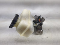 Chevrolet Captiva Brake Master Cylinder - Oemusedautoparts1.com