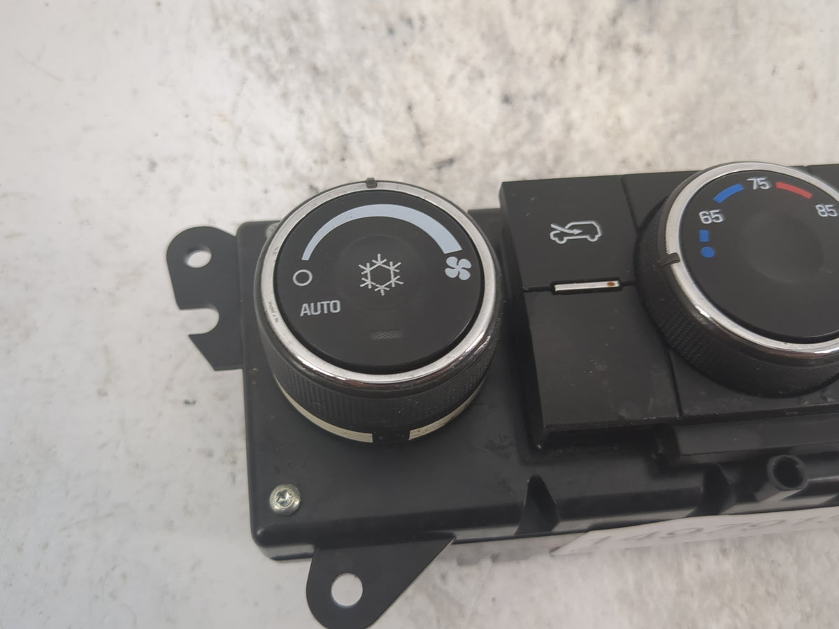 2012-2015 Chevrolet Captiva Climate Control Module Temperature AC/Heater Replacement P/N:GMT311C00FR-CPL 22772751 Fits OEM U