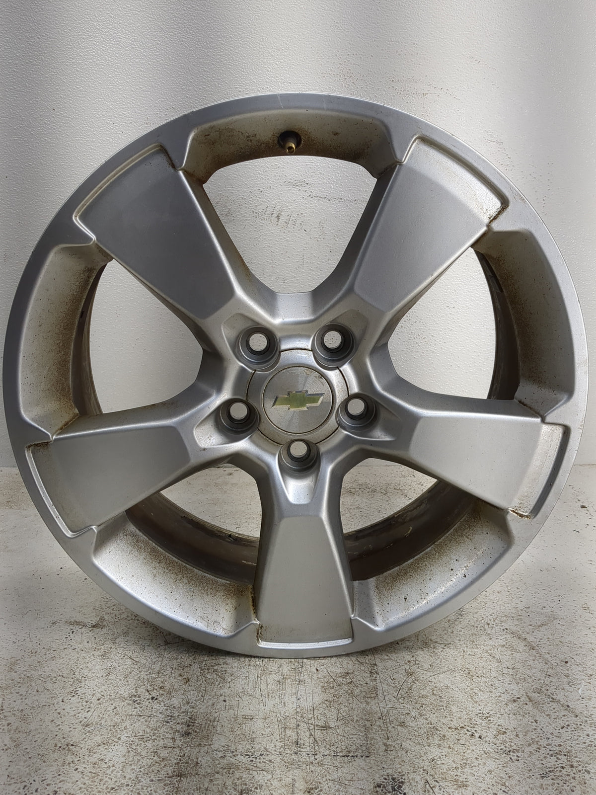 2013-2015 Chevrolet Captiva Sport Oem Wheel Rim 1127760 - Oemusedautoparts1.com