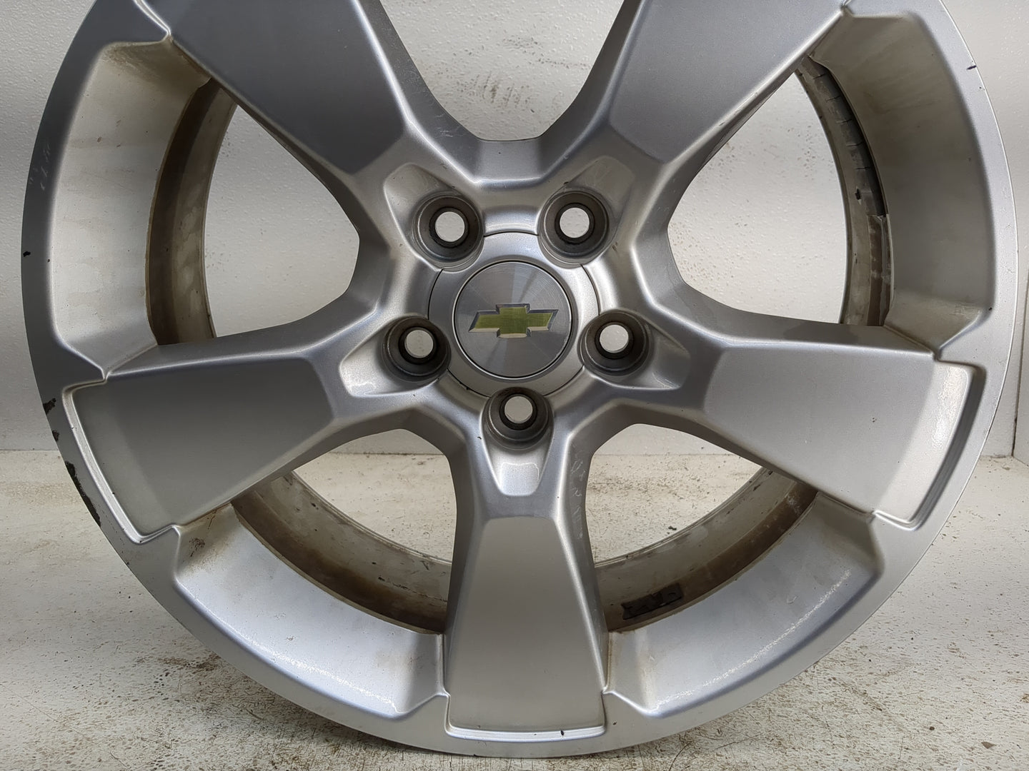 2013-2015 Chevrolet Captiva Sport Oem Wheel Rim - Oemusedautoparts1.com