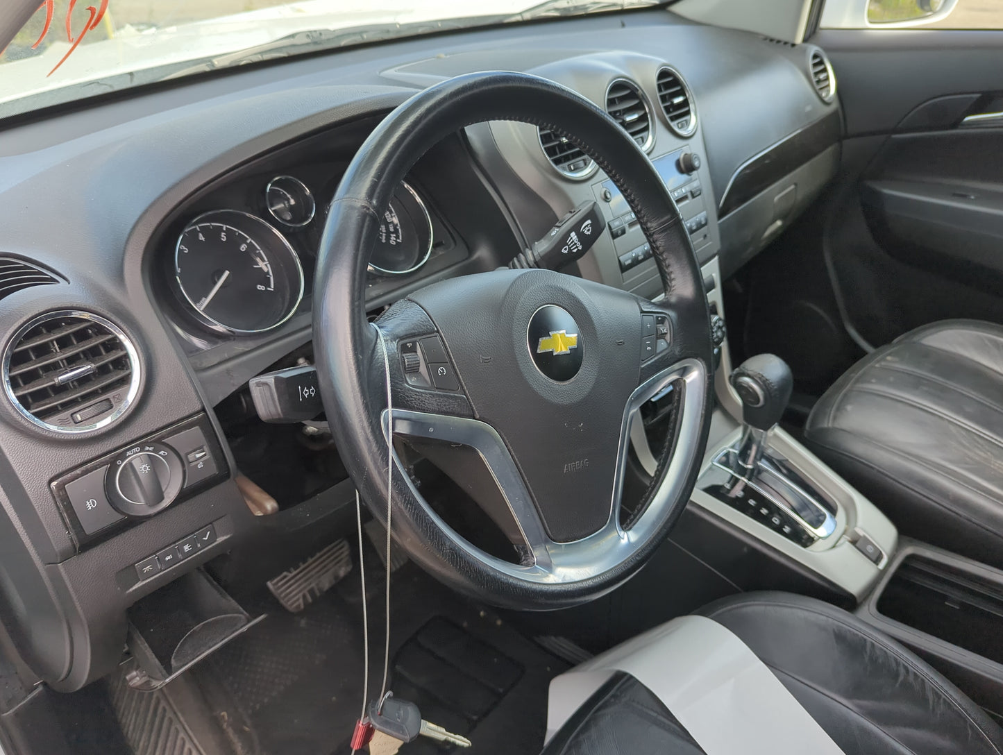 2012 Chevrolet Captiva Sport Air Bag Driver Left Steering Wheel Mounted - Oemusedautoparts1.com