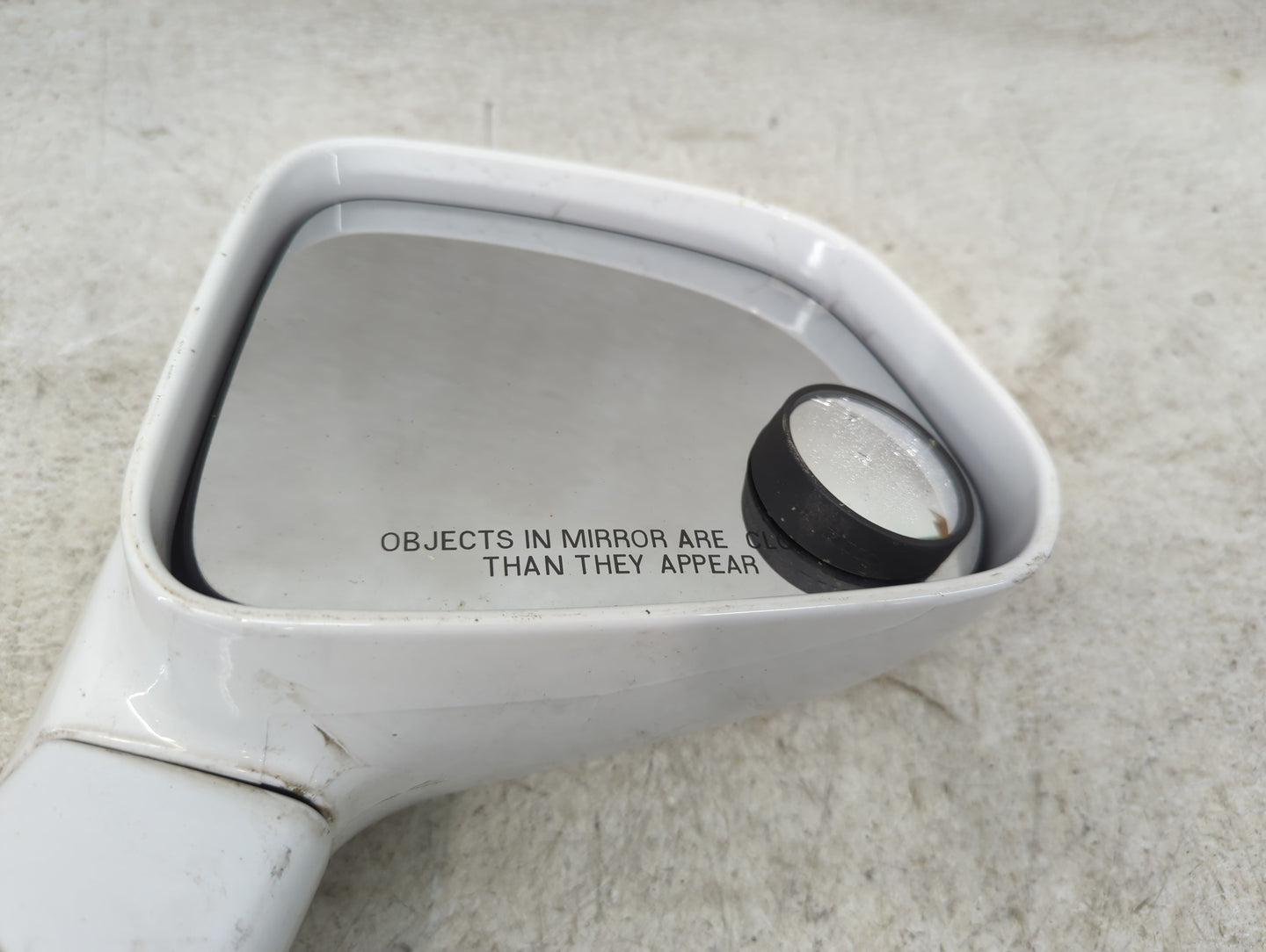 2012-2015 Chevrolet Captiva Sport Passenger Side View Mirror - Right Door Mirror OEM Used - Oemusedautoparts1.com