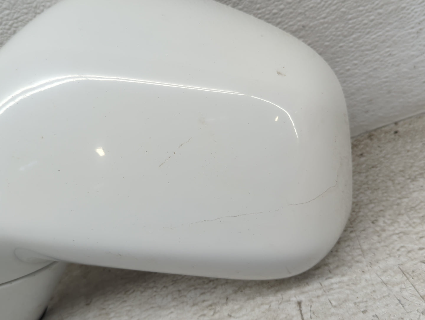 2013-2015 Chevrolet Captiva Sport Driver Side View Mirror - Left Door Mirror OEM Used - Oemusedautoparts1.com
