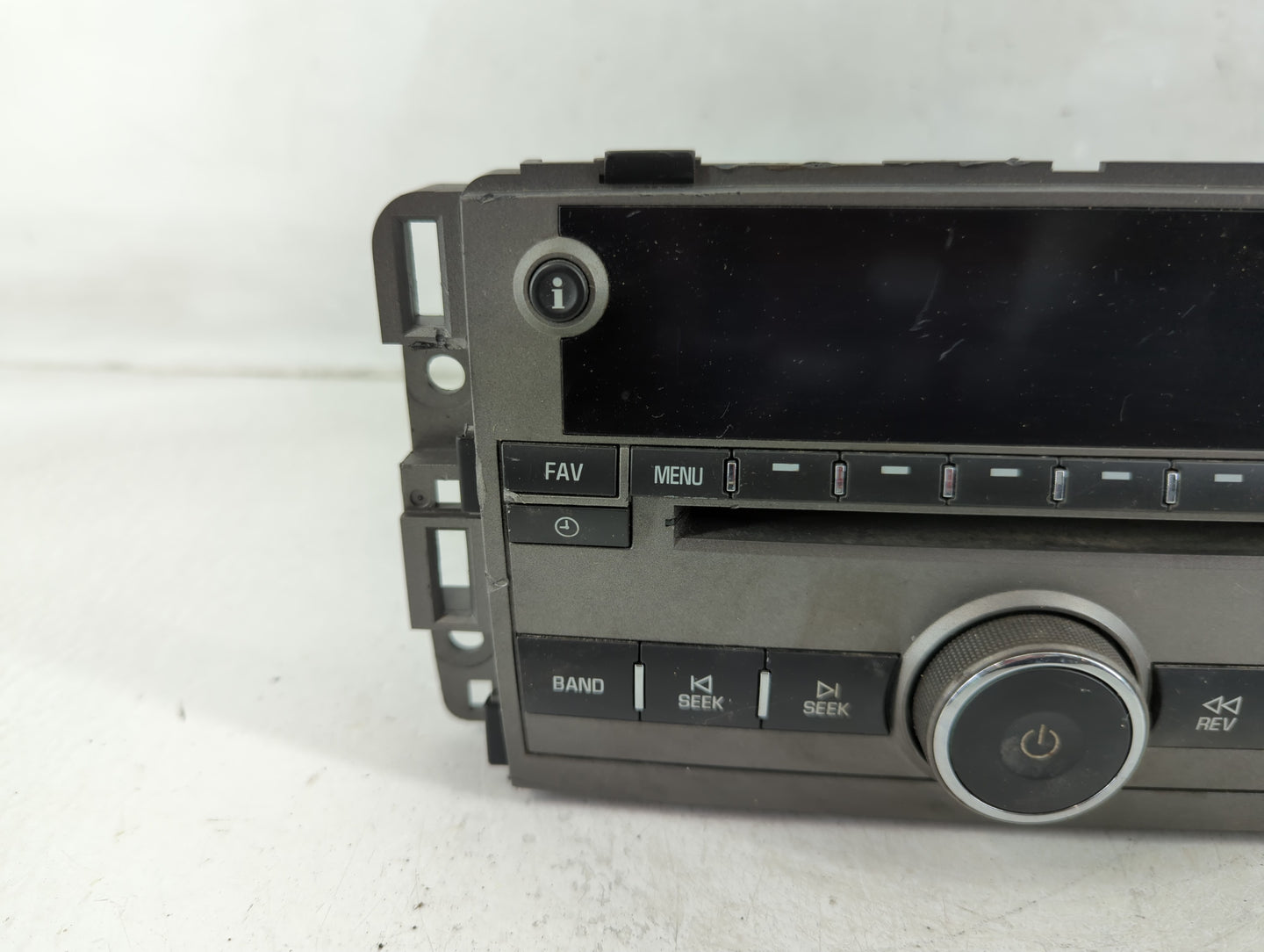 2013-2015 Chevrolet Captiva Sport Radio AM FM Cd Player Receiver Replacement P/N:22924485 Fits Fits 2013 2014 2015 OEM Used 