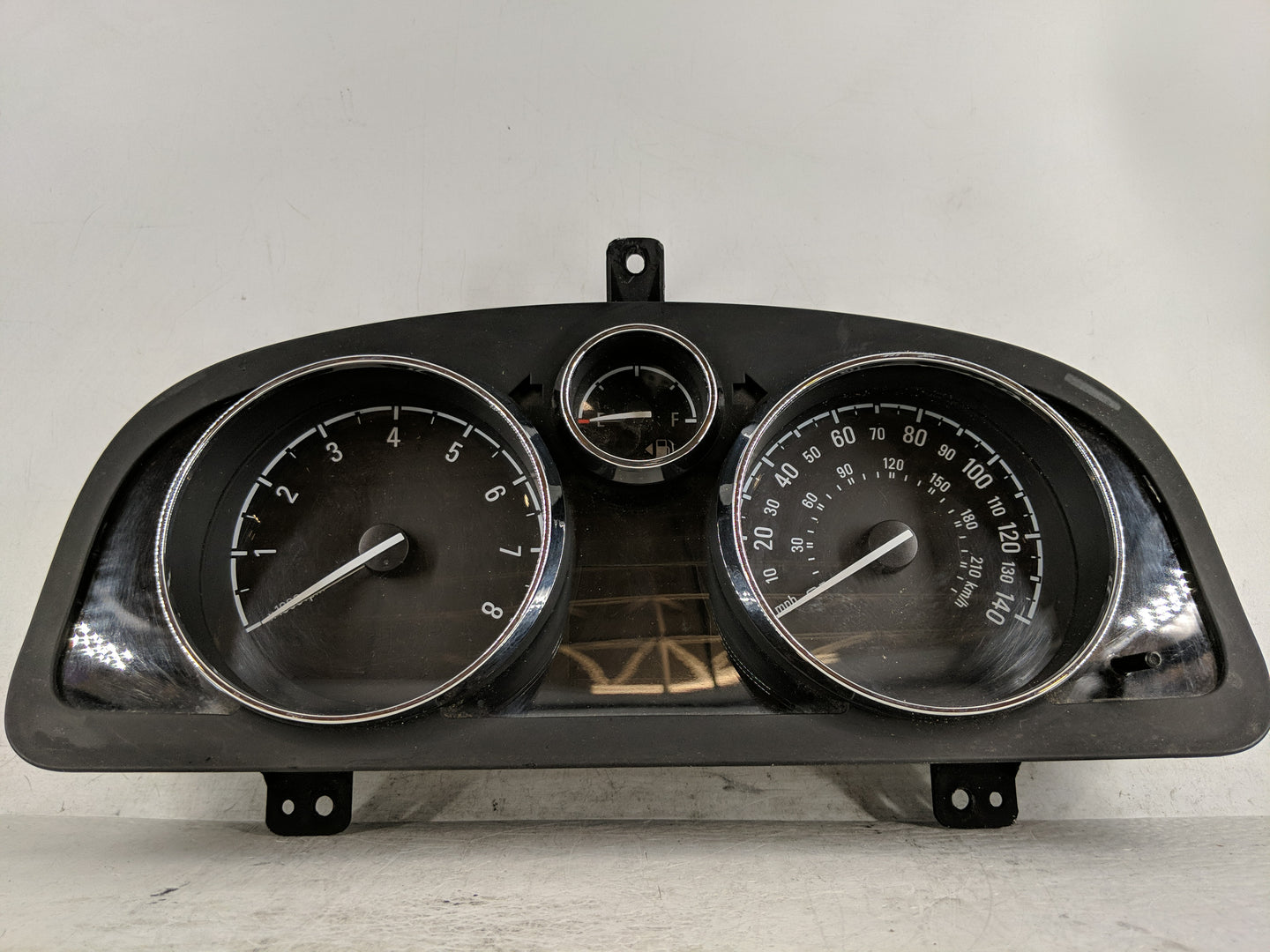 2013-2014 Chevrolet Captiva Sport Instrument Cluster Speedometer Gauges P/N:22975645 Fits Fits 2013 2014 OEM Used Auto Parts