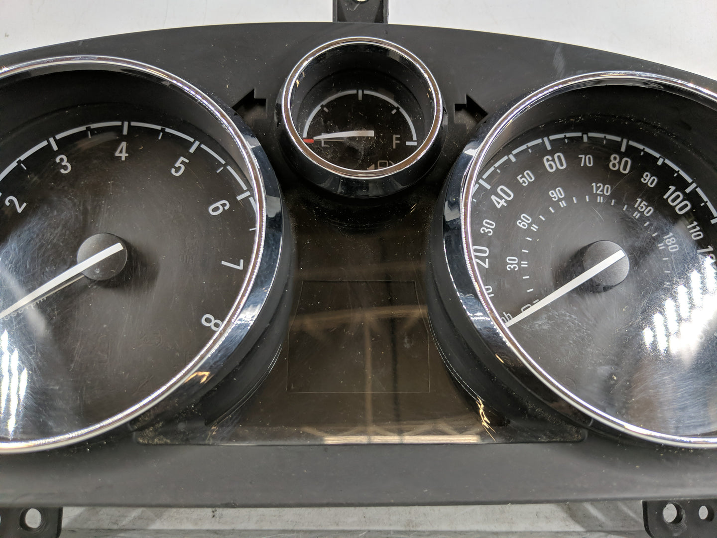 2013-2014 Chevrolet Captiva Sport Instrument Cluster Speedometer Gauges P/N:22975645 Fits Fits 2013 2014 OEM Used Auto Parts