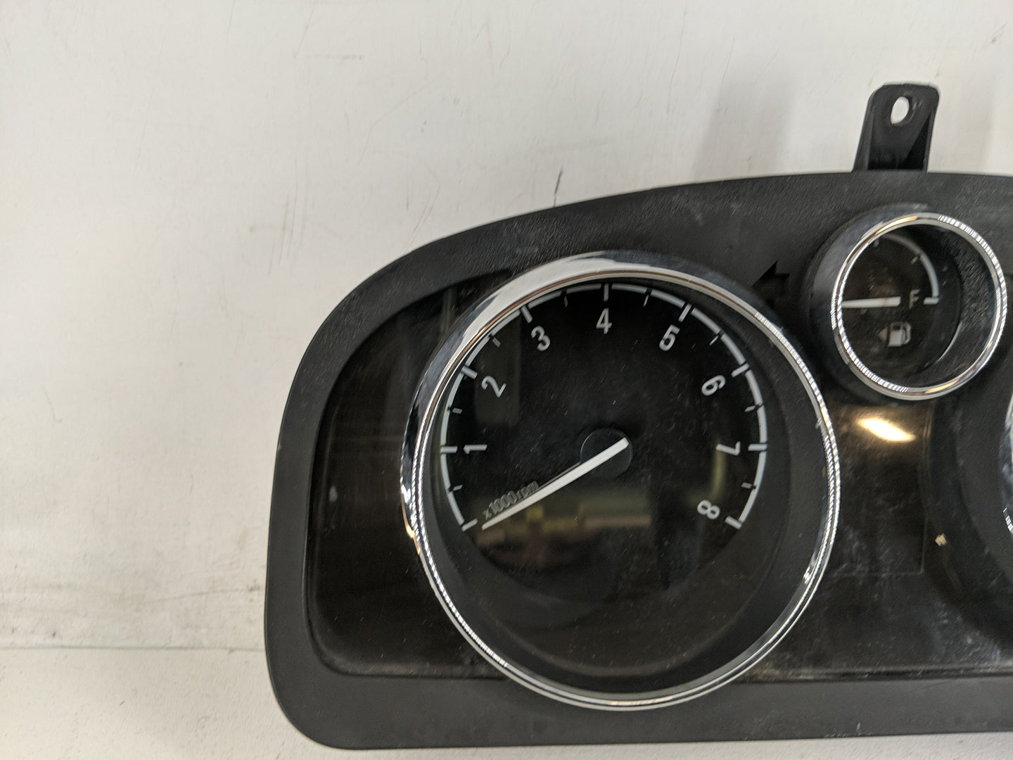 2013-2014 Chevrolet Captiva Sport Instrument Cluster Speedometer Gauges P/N:22975645 Fits Fits 2013 2014 OEM Used Auto Parts