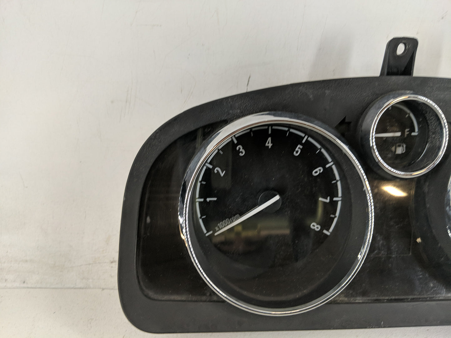 2013-2014 Chevrolet Captiva Sport Instrument Cluster Speedometer Gauges P/N:22975645 Fits Fits 2013 2014 OEM Used Auto Parts