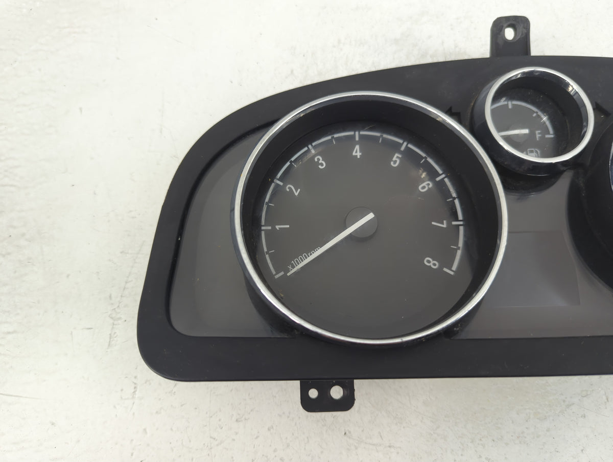 2013-2014 Chevrolet Captiva Sport Instrument Cluster Speedometer Gauges P/N:23120853 Miles:166K Fits Fits 2013 2014 OEM Used