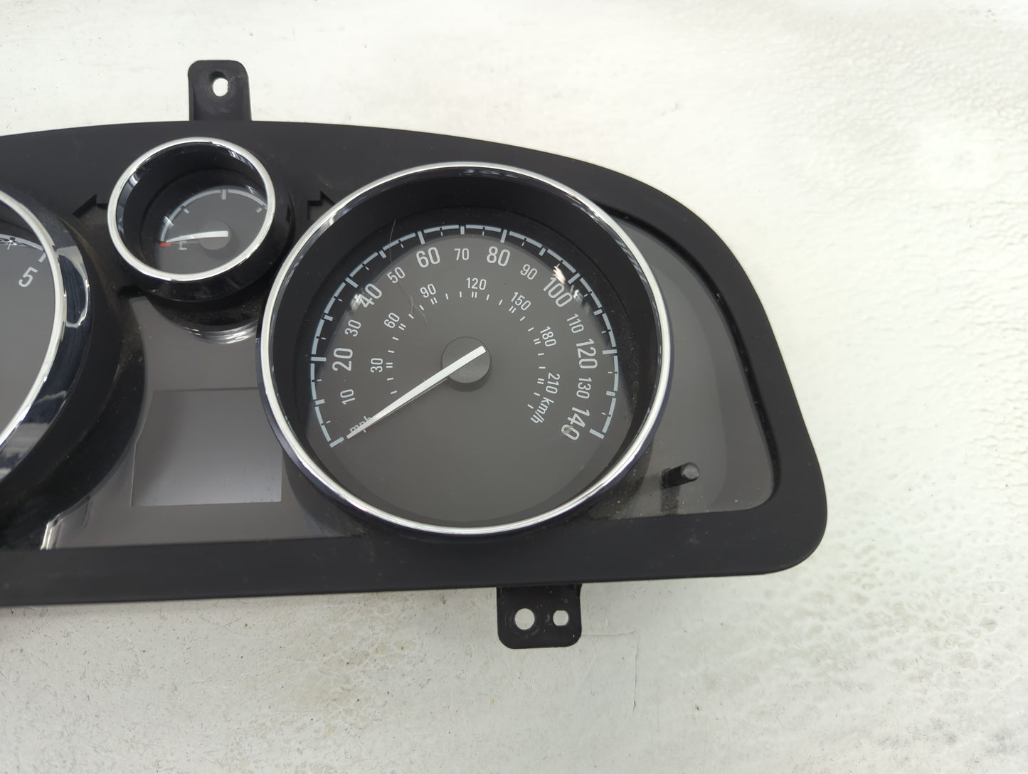 2013-2014 Chevrolet Captiva Sport Instrument Cluster Speedometer Gauges P/N:22938342 Fits Fits 2013 2014 OEM Used Auto Parts